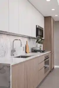 2101 1175 PINETREE WAY - thumbnail 2