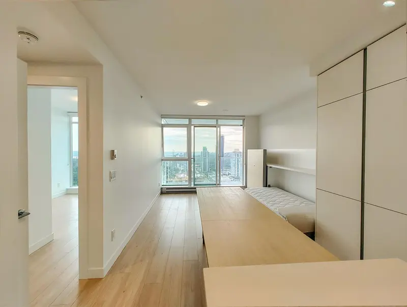 2503 652 WHITING WAY - photo 3 of 17