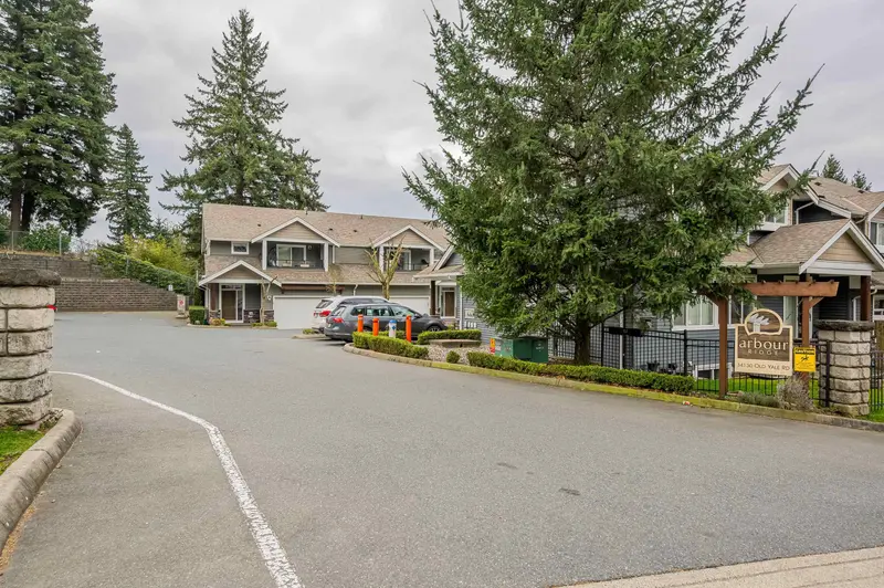 9 34130 OLD YALE ROAD - photo 4 of 25