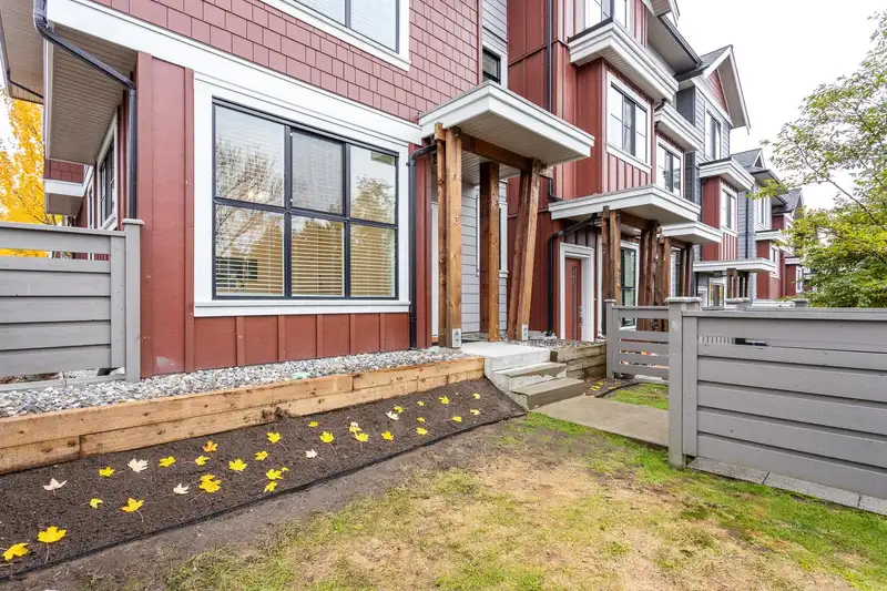 13 13260 236 STREET - photo 3 of 40