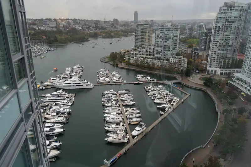 3008 1033 MARINASIDE CRESCENT - photo 1 of 24