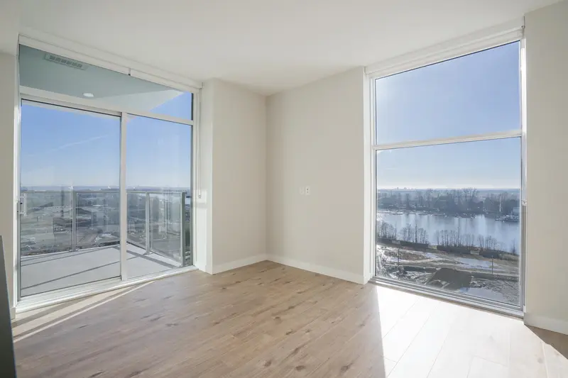 1309 3430 E KENT AVENUE SOUTH AVENUE - photo 1 of 12