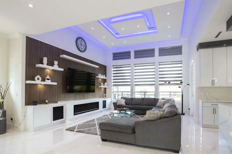 2305 BEAVER STREET - photo 4 of 25