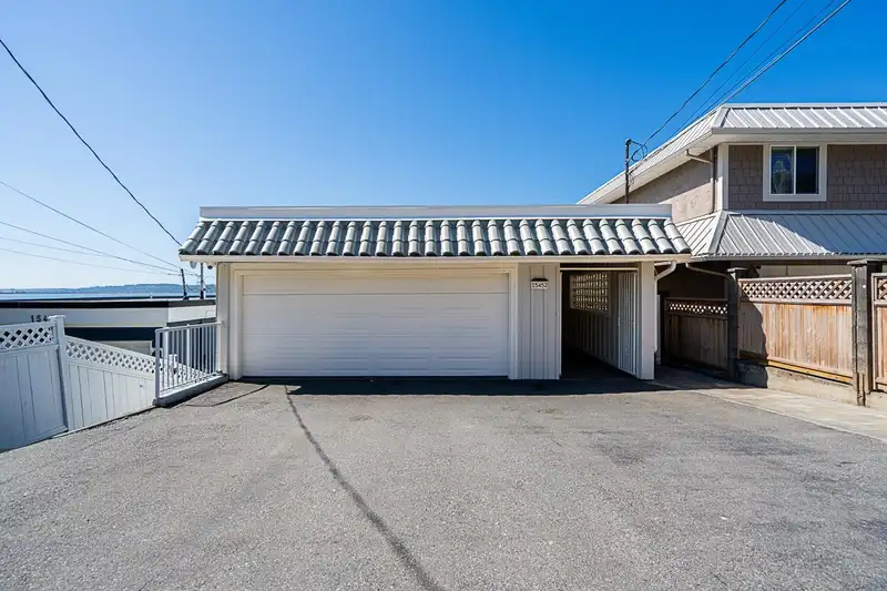 15452 VICTORIA AVENUE - photo 3 of 40