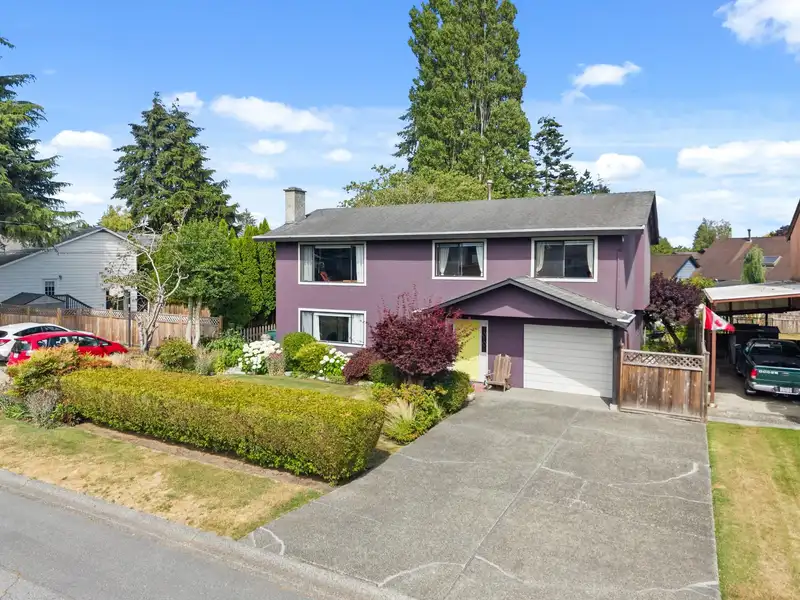 4442 47 STREET - photo 1 of 19