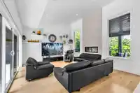 20562 46B AVENUE - thumbnail 10