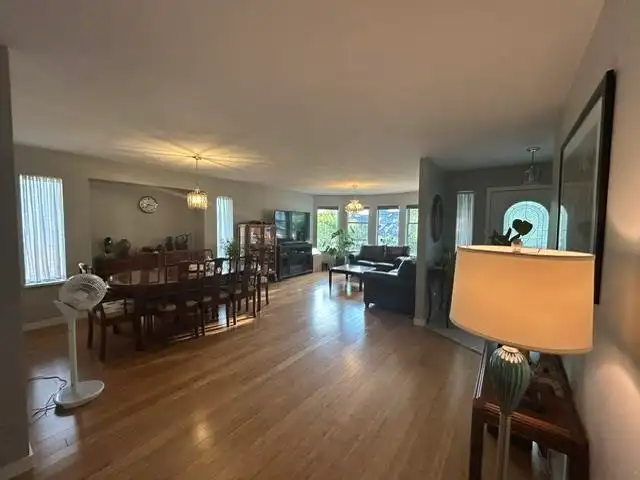 7968 161A STREET - photo 2 of 6