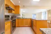 7107 BROADWAY - thumbnail 9