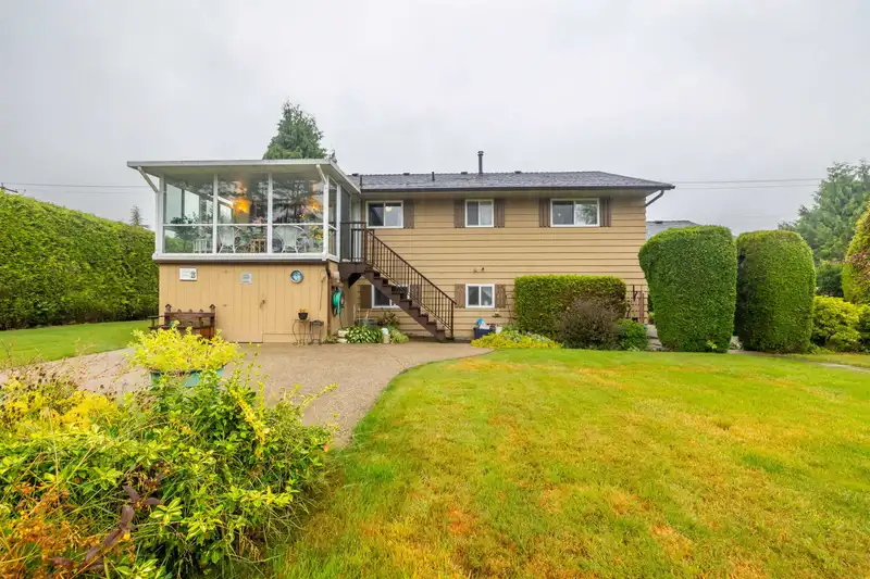 21425 OLD YALE ROAD - photo 4 of 25