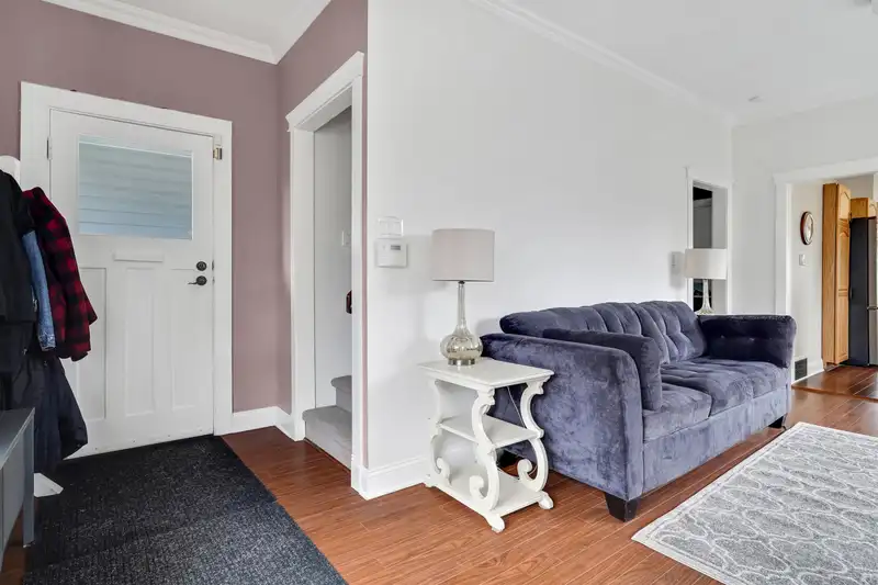 1218 HAMILTON STREET - photo 2 of 40