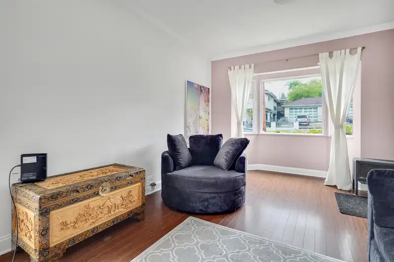 1218 HAMILTON STREET - photo 3 of 40