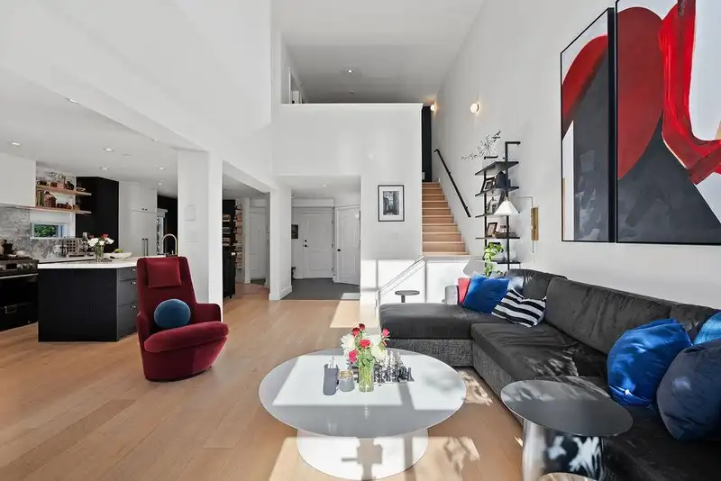 44 41050 TANTALUS ROAD - photo 3 of 38