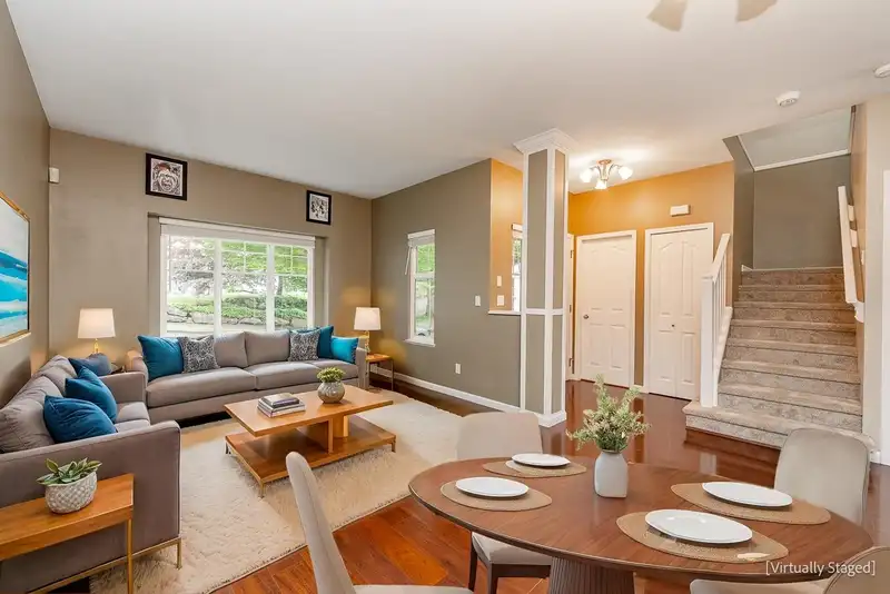 4389 ATWOOD CRESCENT - photo 1 of 32