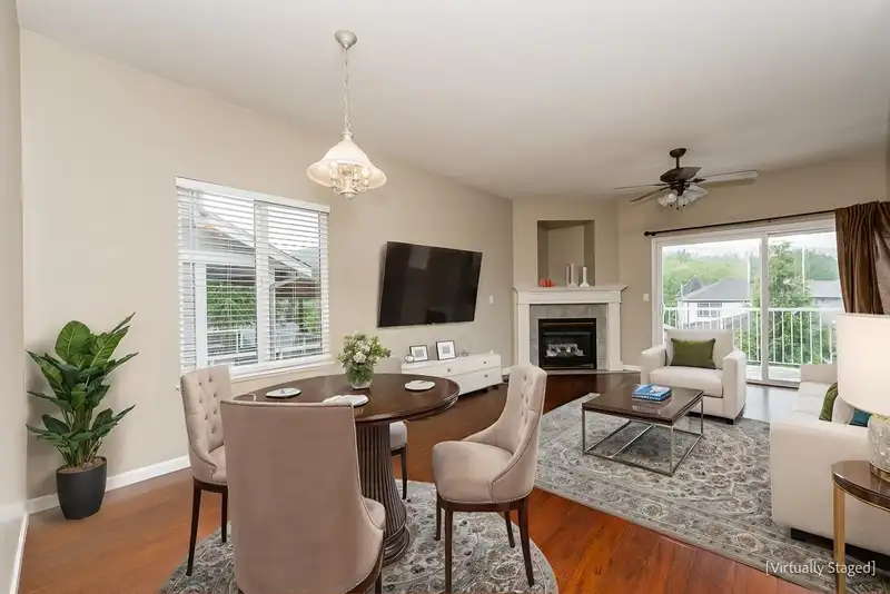4389 ATWOOD CRESCENT - photo 4 of 32