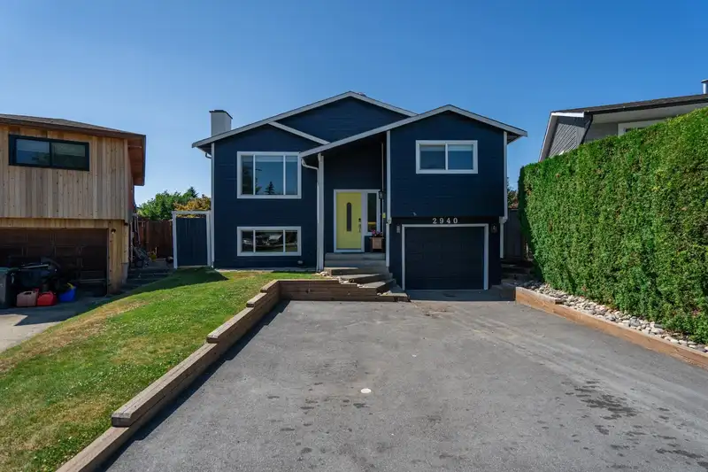 2940 WIGGINS PLACE - photo 1 of 32