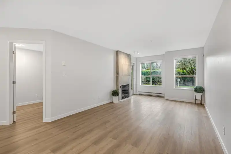 105 33731 MARSHALL ROAD - photo 3 of 40