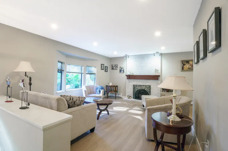 2475 NORCREST COURT - photo 4 of 25