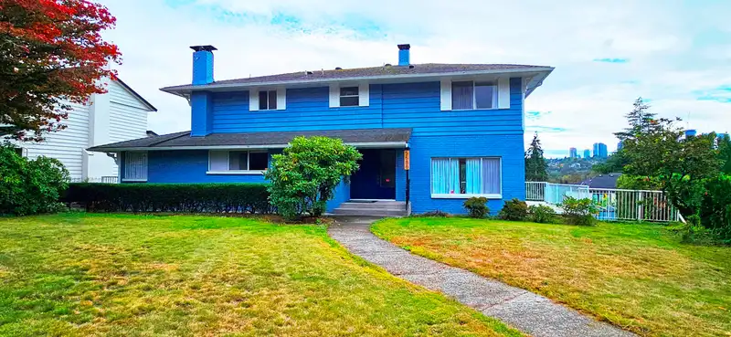 5680 MONARCH STREET - photo 1 of 40