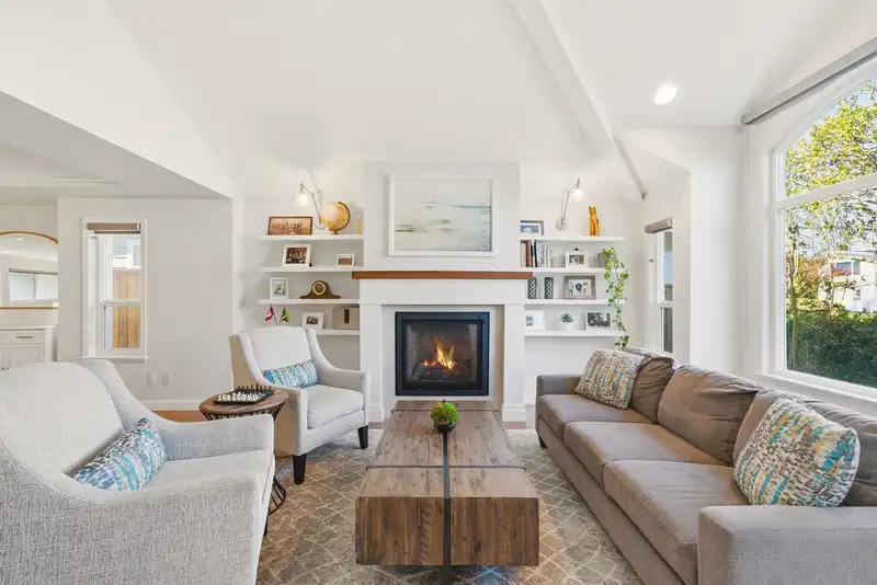 5288 CENTRAL AVENUE - photo 2 of 40