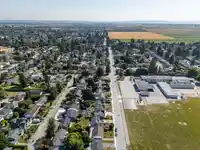 4943 44 AVENUE - thumbnail 31