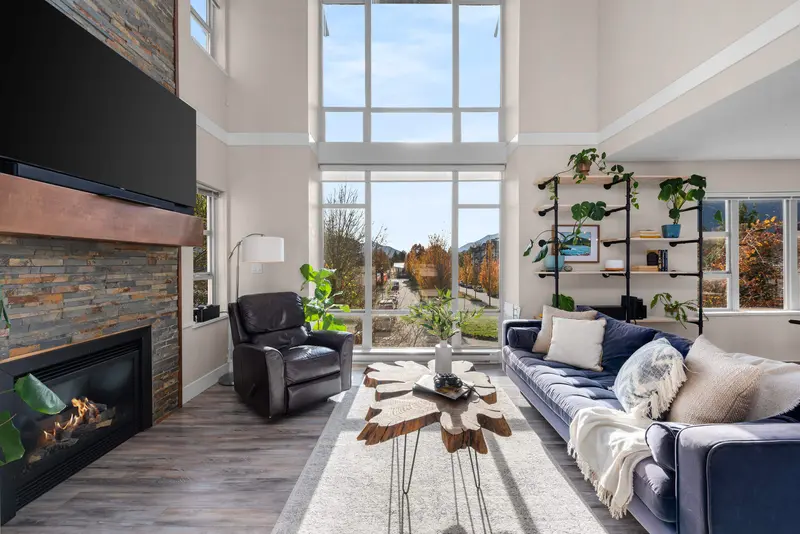 38226 EAGLEWIND BOULEVARD - photo 1 of 25