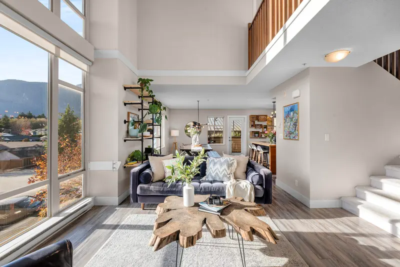 38226 EAGLEWIND BOULEVARD - photo 4 of 25