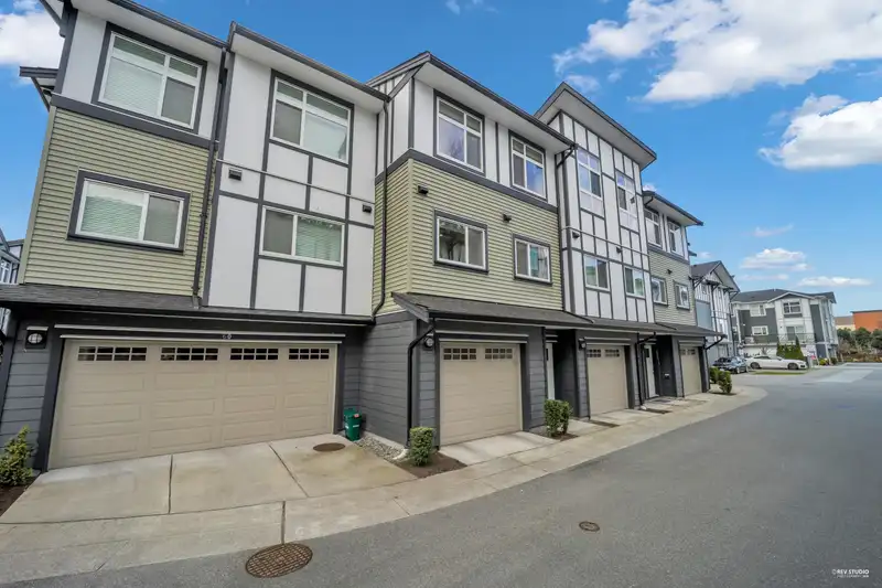 59 9680 ALEXANDRA ROAD - photo 1 of 40