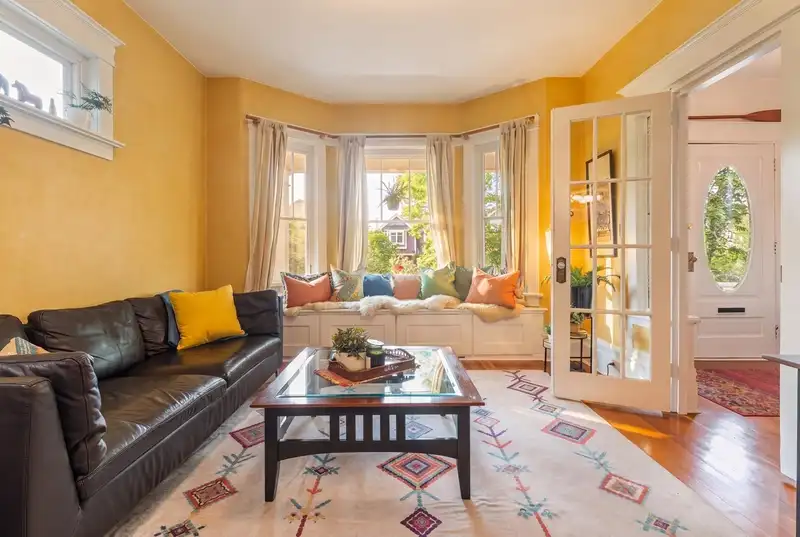 1544 E 13TH AVENUE - photo 2 of 35