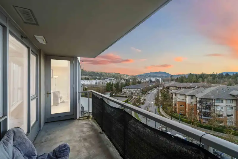 805 651 NOOTKA WAY - photo 1 of 26