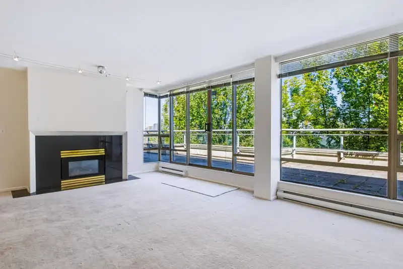 PH1 2438 HEATHER STREET - photo 2 of 40