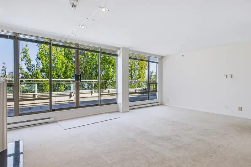 PH1 2438 HEATHER STREET - photo 4 of 40