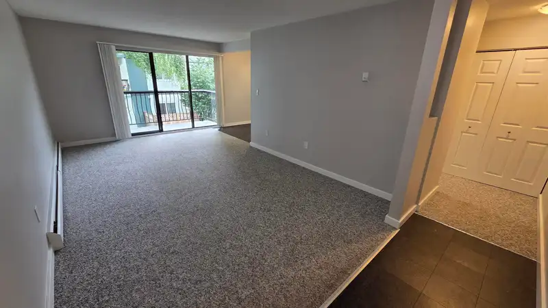 238 8091 RYAN ROAD - photo 2 of 18