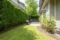 23 15885 26 AVENUE - thumbnail 3