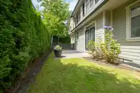 23 15885 26 AVENUE - thumbnail 4