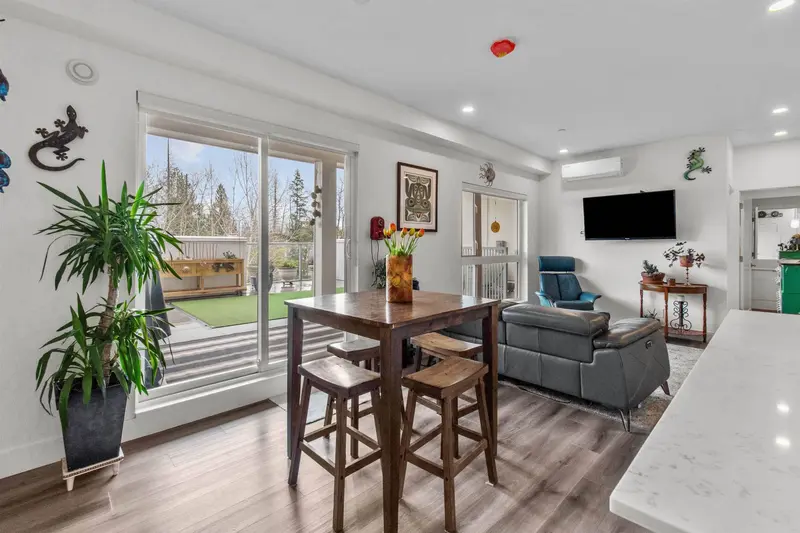 A506 8447 202 STREET - photo 3 of 25