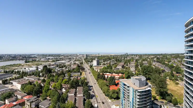 2706 488 SW MARINE DRIVE - photo 1 of 27