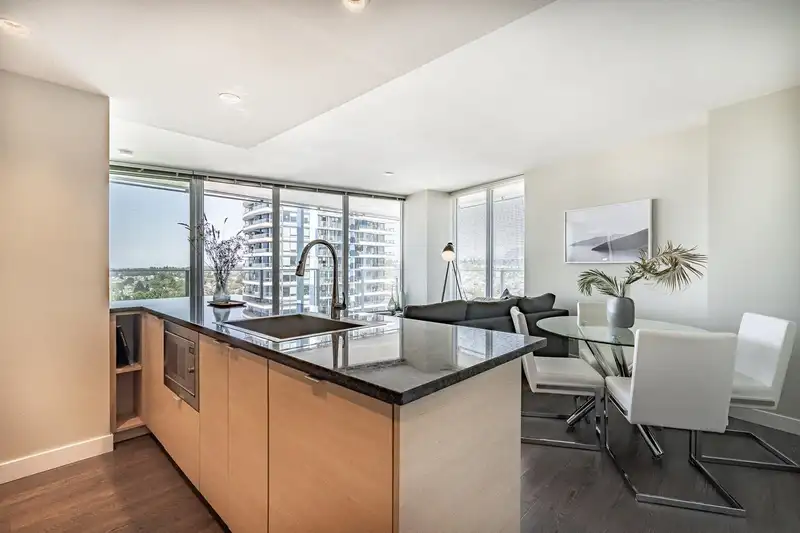 2706 488 SW MARINE DRIVE - photo 4 of 27