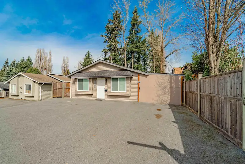 32565 GEORGE FERGUSON WAY - photo 4 of 40