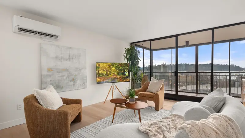 401 475 13TH STREET - photo 1 of 25