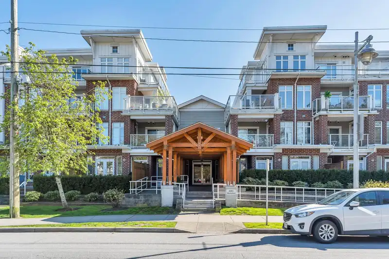 403 4280 MONCTON STREET - photo 2 of 40