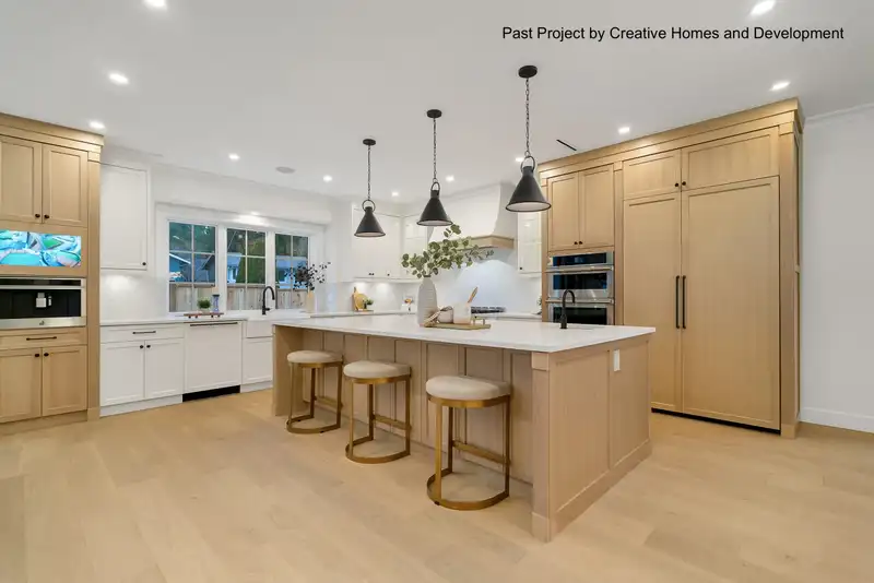 304 W QUEENS ROAD - photo 4 of 21