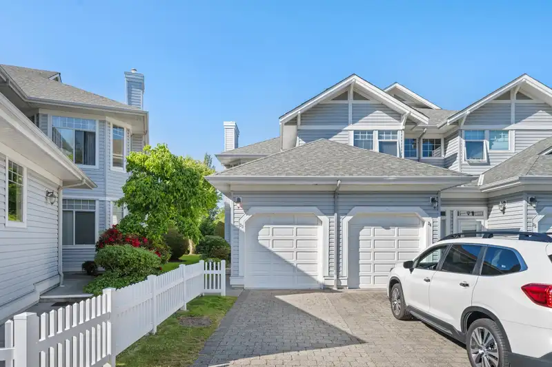 33 5708 208 STREET - photo 1 of 39