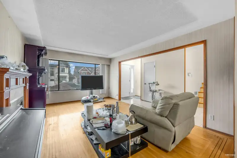 4938 FULWELL STREET - photo 3 of 36