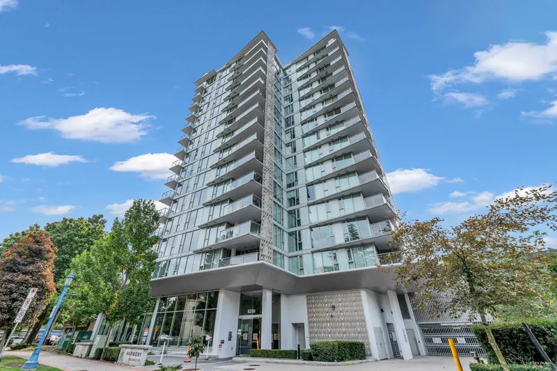 1802 8288 GRANVILLE AVENUE - photo 1 of 18