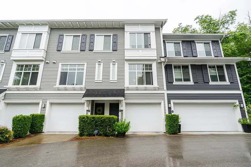 100 5340 GUILDFORD DRIVE - photo 3 of 25