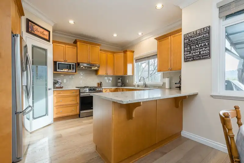 35562 ALLISON COURT - photo 3 of 40