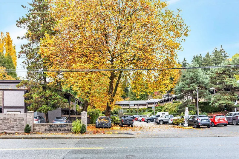 822 34909 OLD YALE ROAD - photo 2 of 23