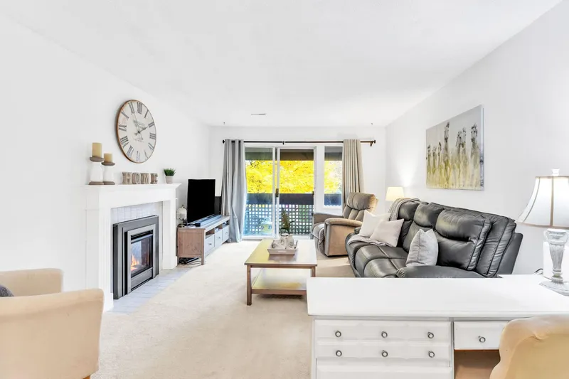 822 34909 OLD YALE ROAD - photo 4 of 23