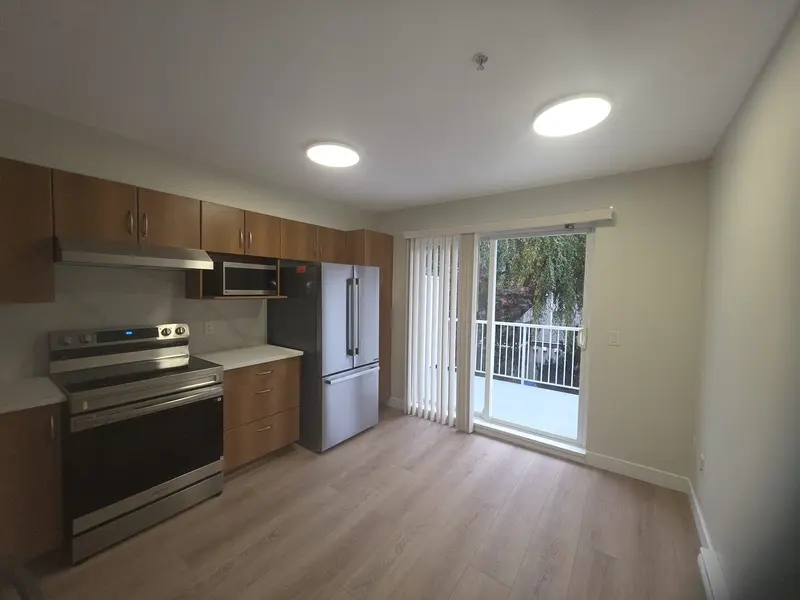 9 6747 203RD STREET - photo 3 of 24