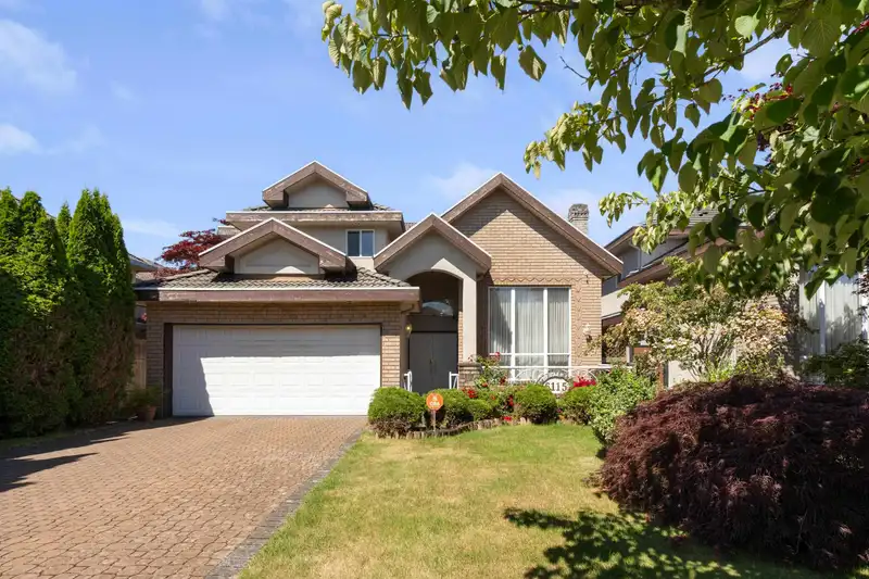 6115 GARRISON COURT - photo 1 of 28